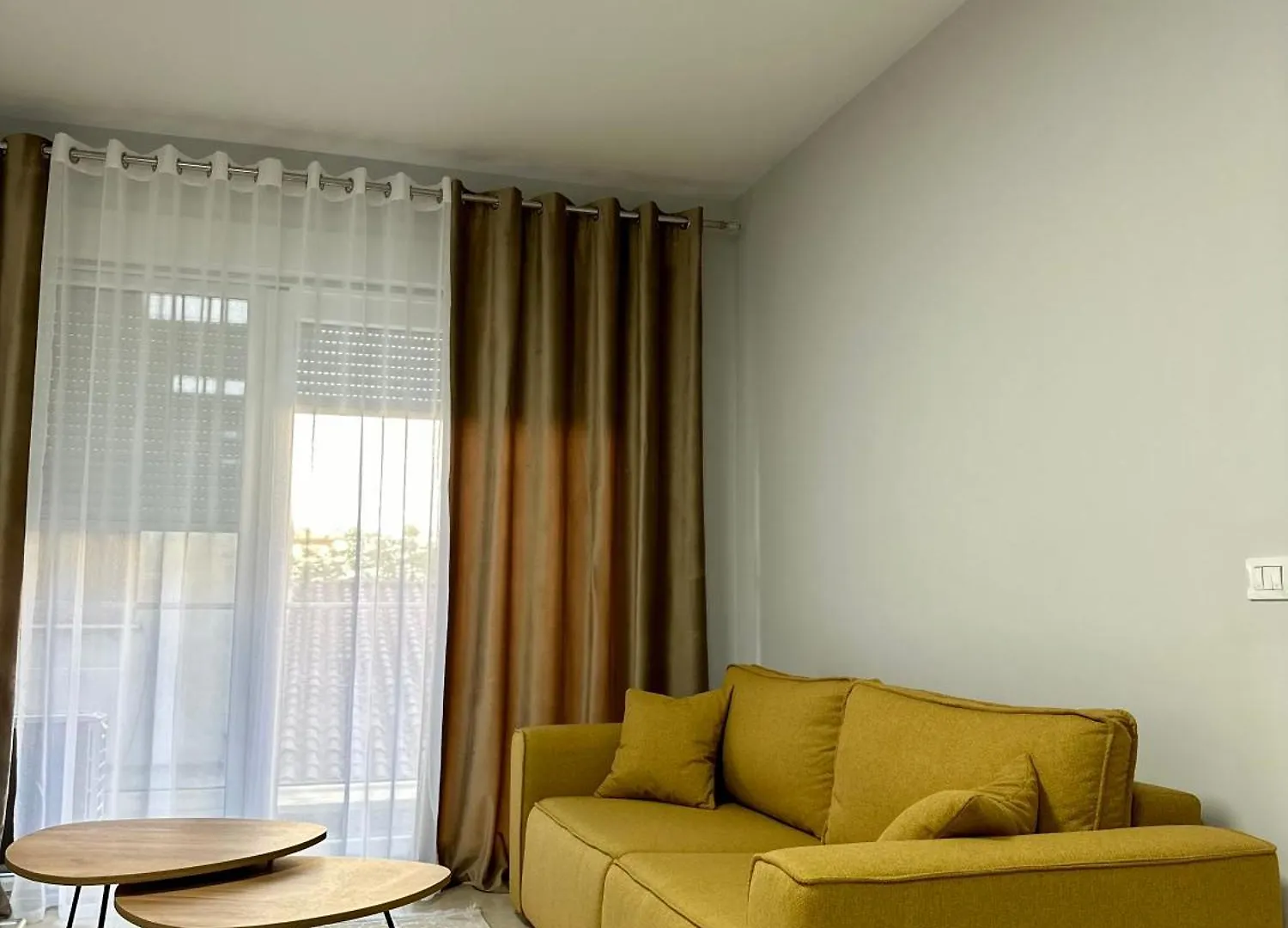 Town Square Apartment Tirana 6 0*,